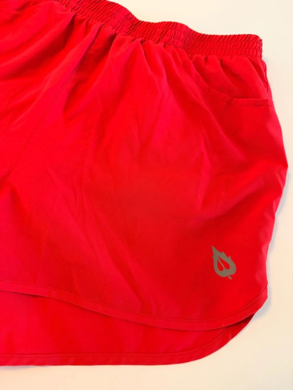 Baleaf Size S Womens Red Stretch Waist Lined Pocket Running Shorts, Lightweight - Picture 2 of 15